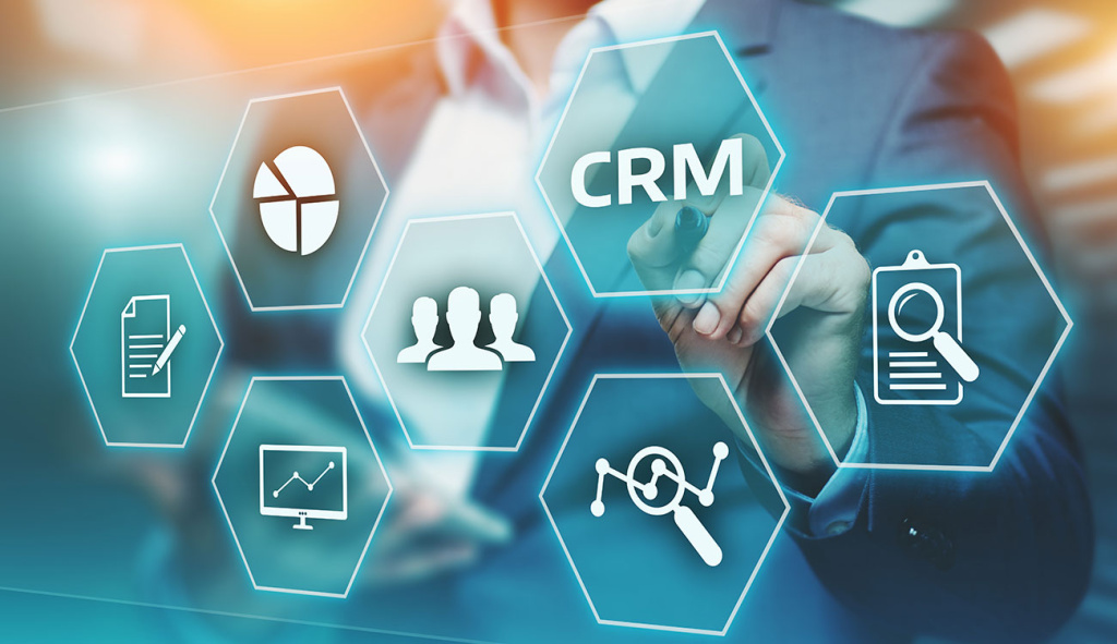 Интеграция CRM с сайтом: какие данные собирать и как повысить конверсию лидов